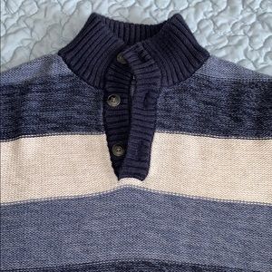 Boy’s Children’s Place sweater